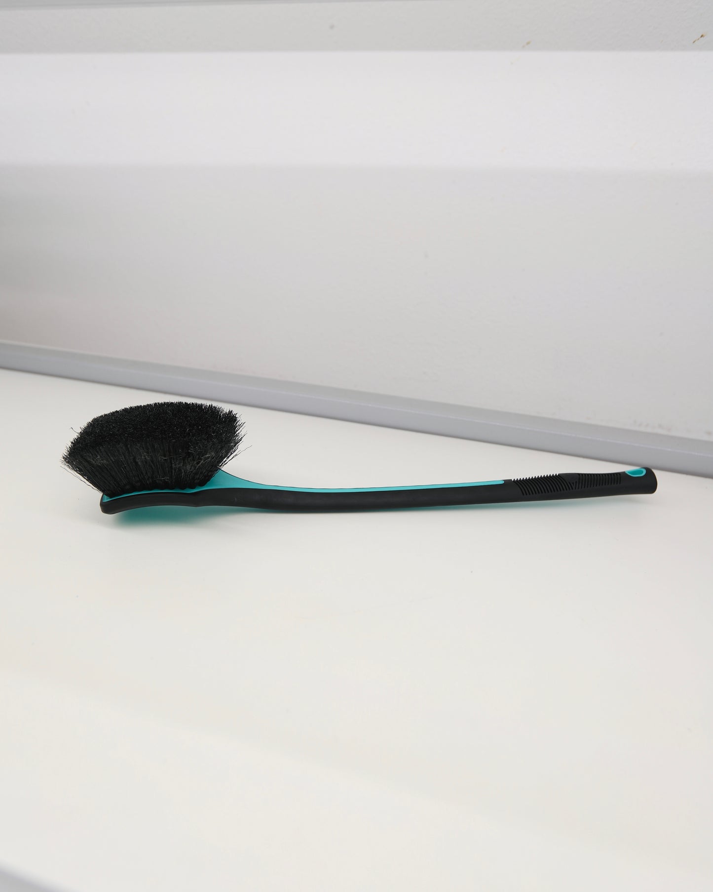 Detail Factory - Riptide ProGrip Fender Well Brush
