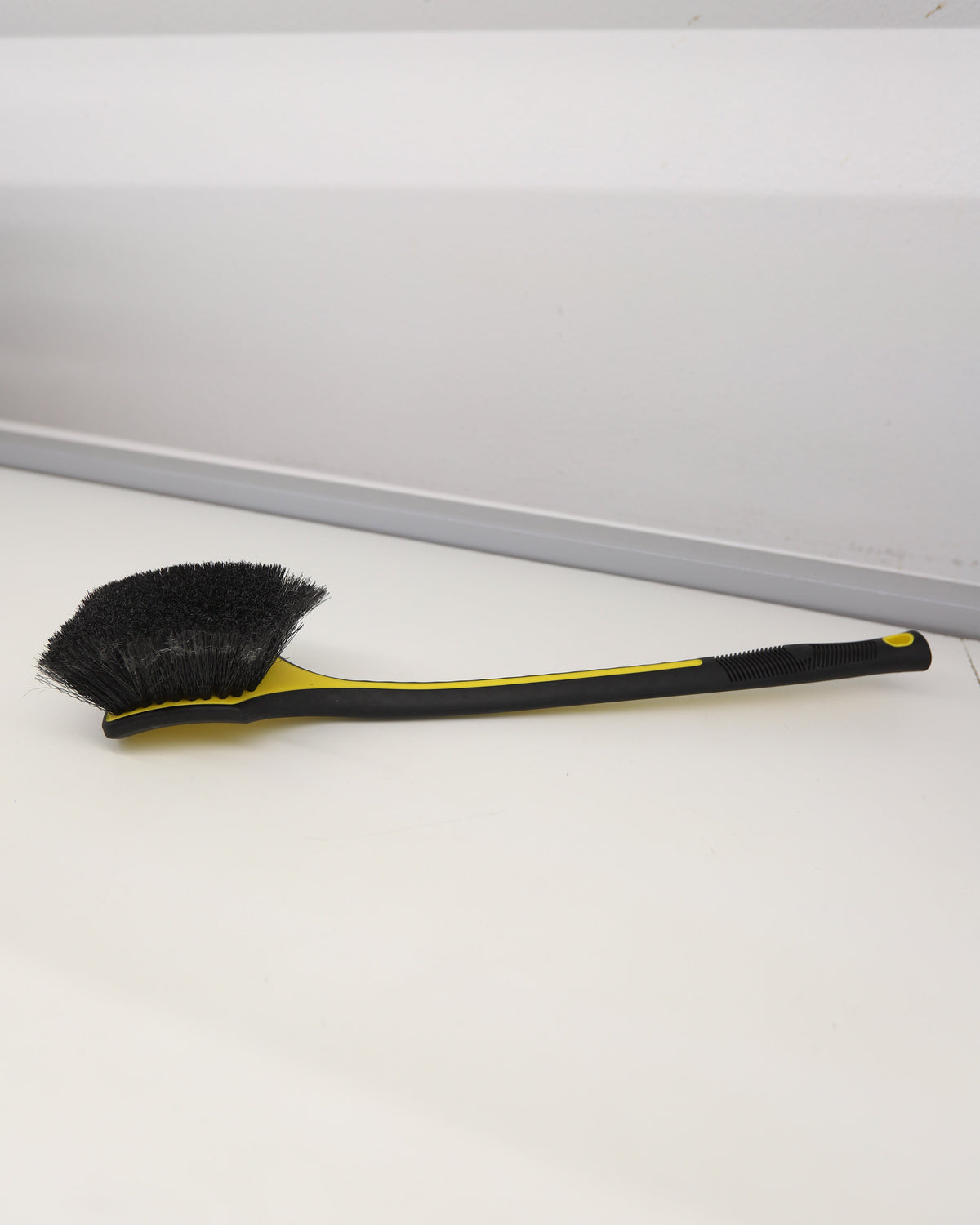 Detail Factory - Live Wire ProGrip Fender Well Brush