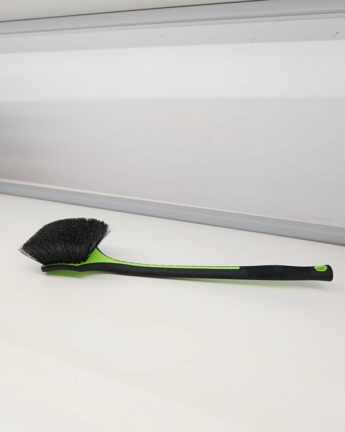 Detail Factory - Ectoplasm ProGrip Fender Well Brush